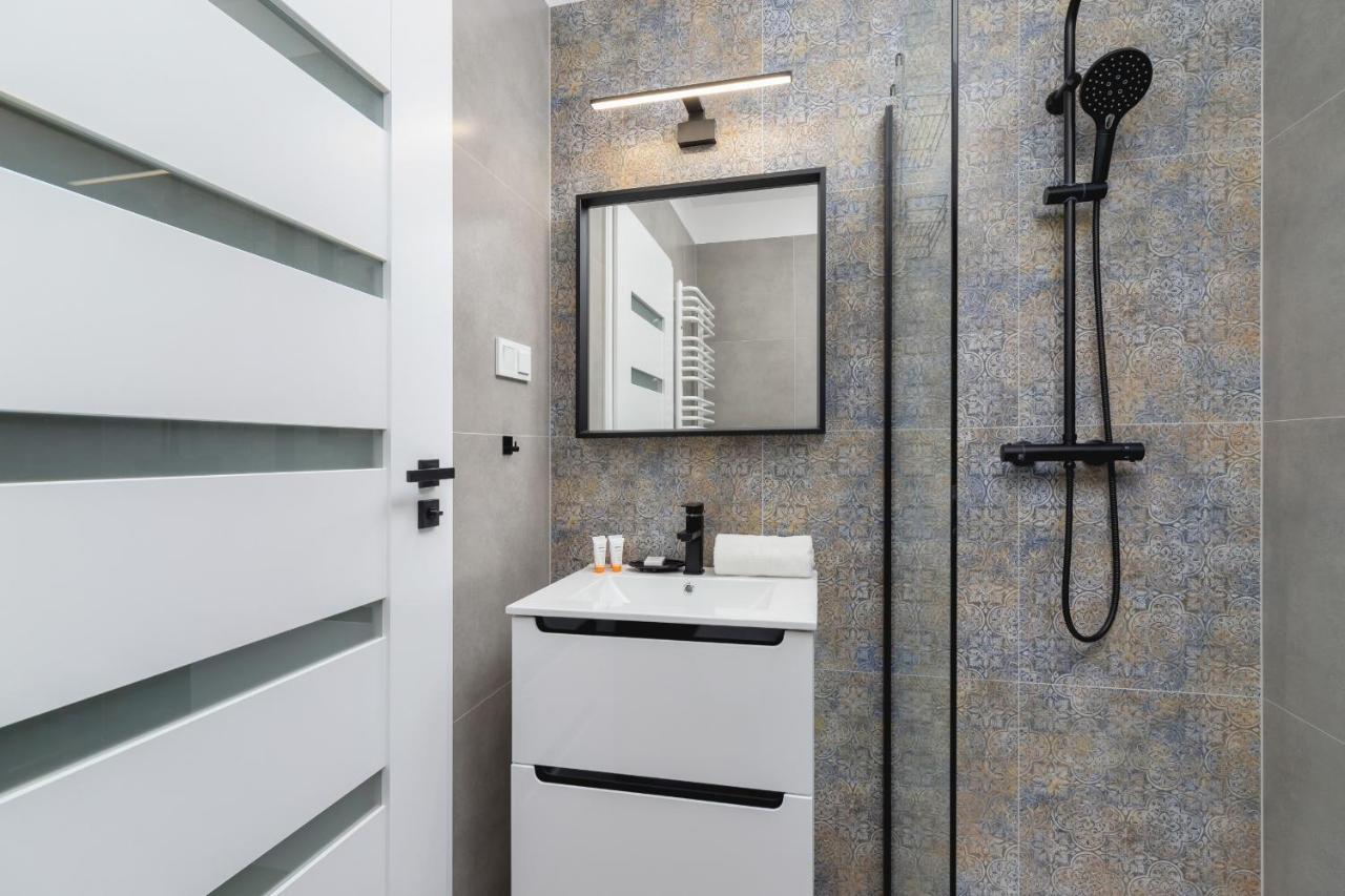 Modern Studio Cracow Rakowicka 14 By Noclegi Renters Краков Экстерьер фото